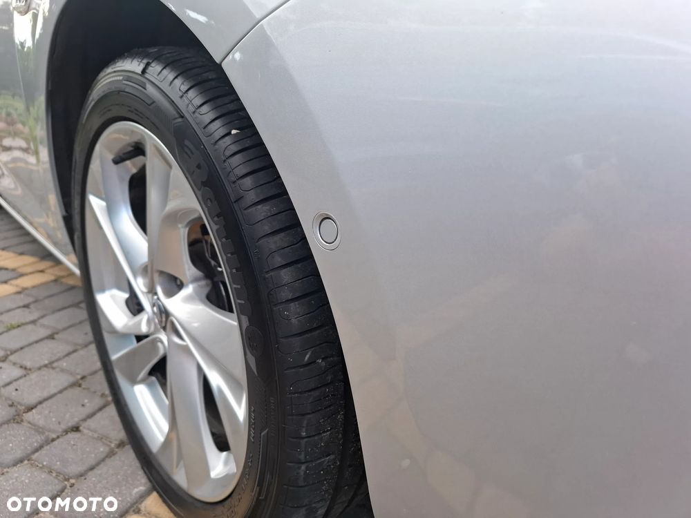 Opel Astra 1.4 Turbo Edition - 34