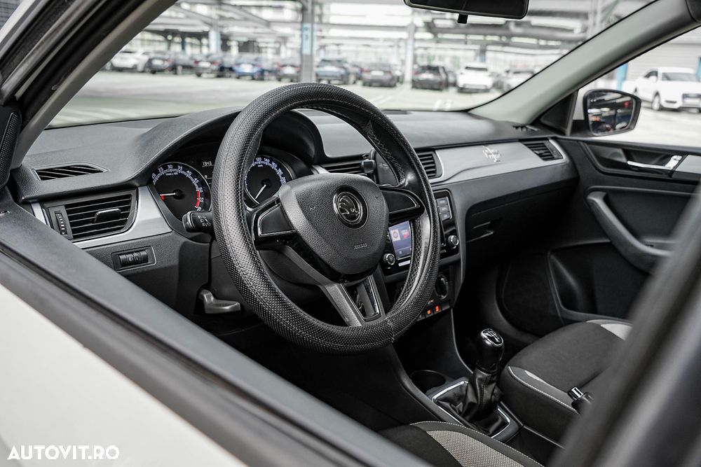 Skoda RAPID Spaceback 1.6 TDI Ambition - 11