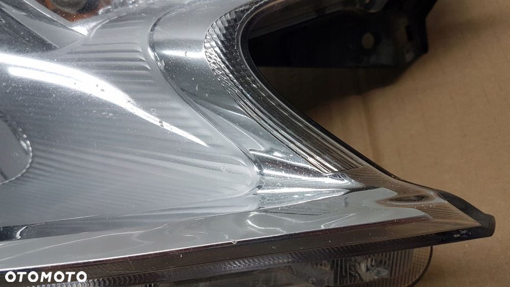 LAMPA PRZÓD PRAWA NISSAN NOTE E12 12-16 EUROPA - 9