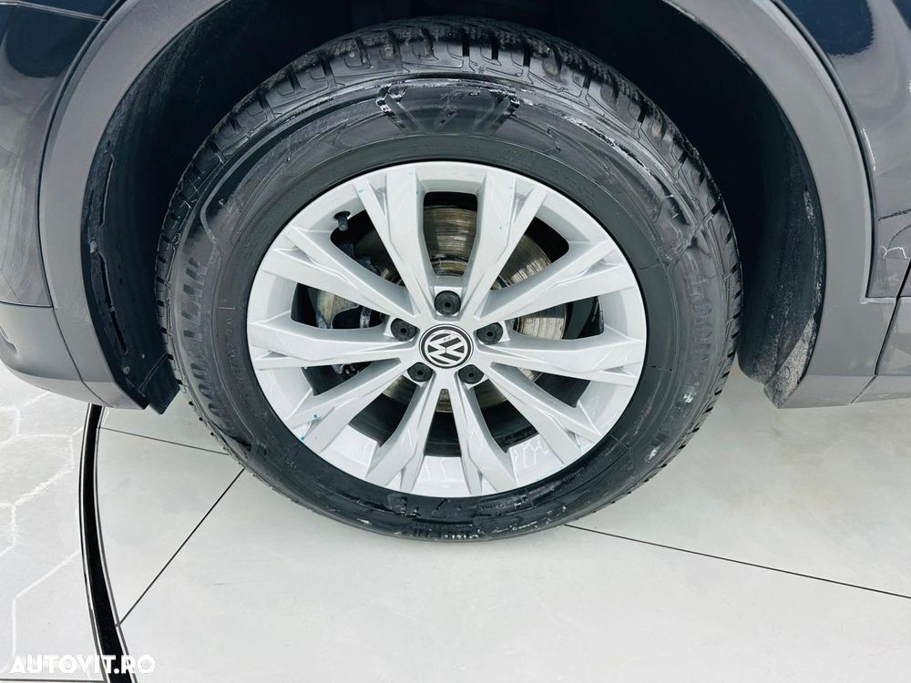 Volkswagen Tiguan 2.0 TDI SCR Comfortline - 10