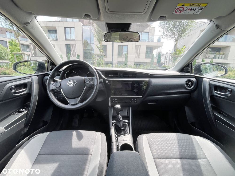 Toyota Auris 1.6 Active - 17