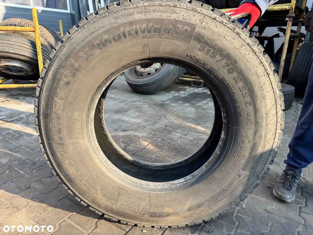 Opona Michelin 315/70 R22,5 - 1