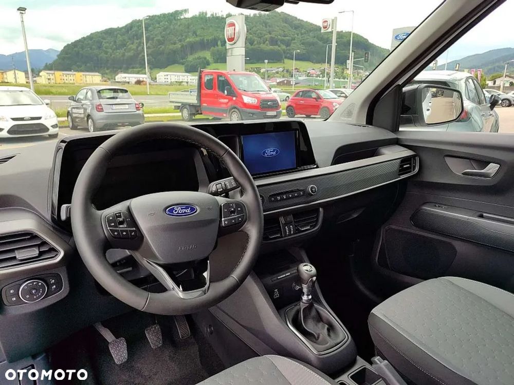 Ford Tourneo Courier 1.0 EcoBoost Titanium - 12