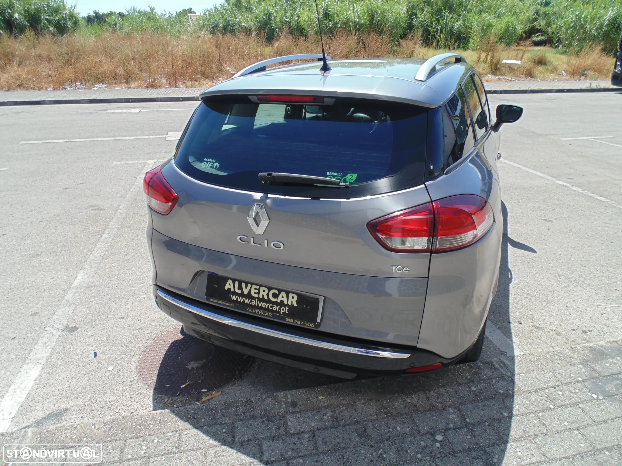 Renault Clio Sport Tourer 0.9 TCE Limited - 10