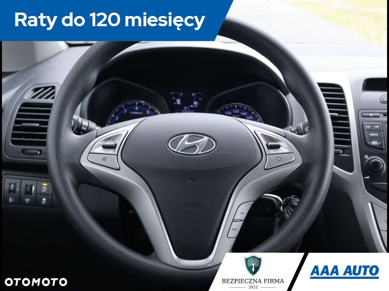 Hyundai ix20 - 15