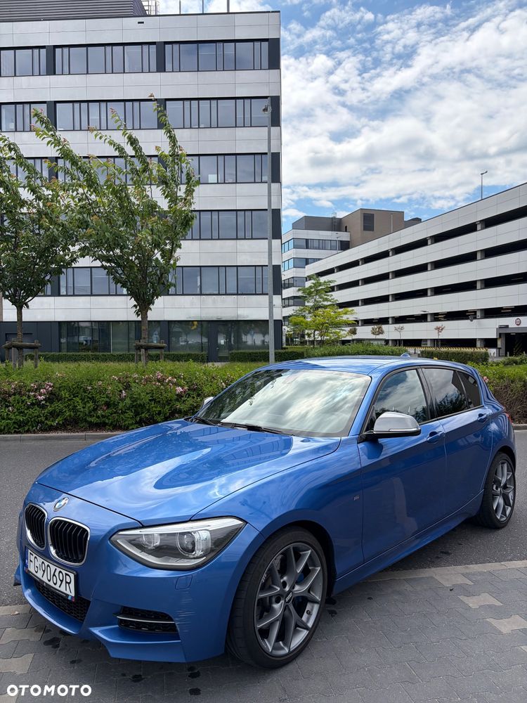 BMW 1M - 1