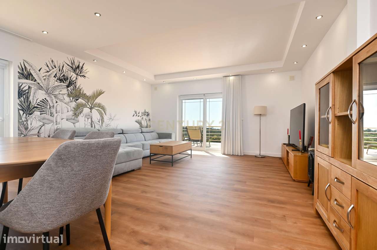 Apartamento T4 transformado em T3 no Zambujal (Sesimbra) em condomínio - Grande imagem: 5/32
