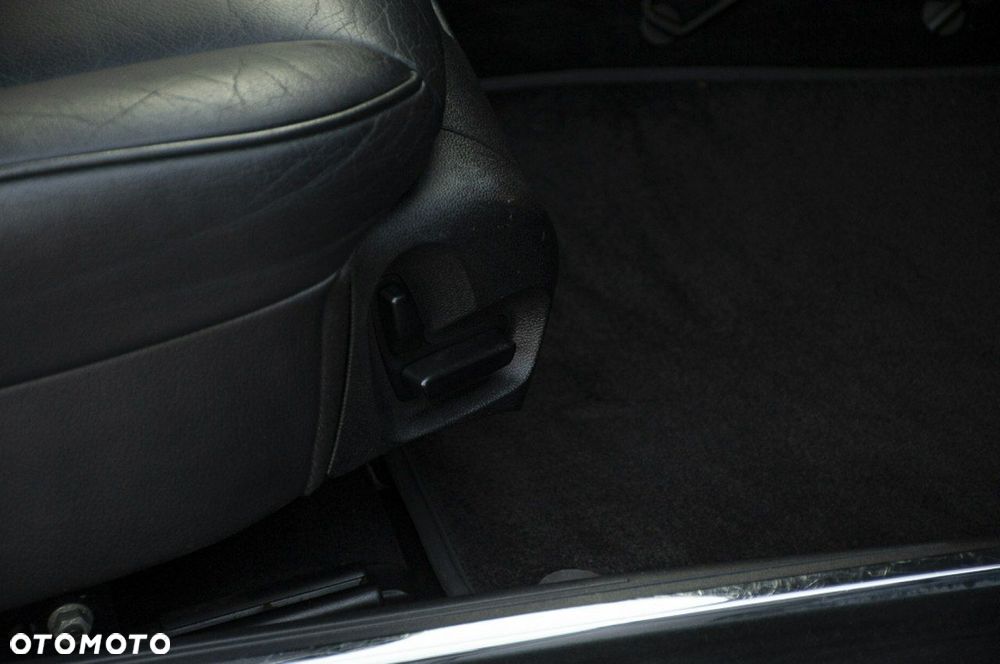 Mercedes-Benz CLS 500 7G-TRONIC - 36