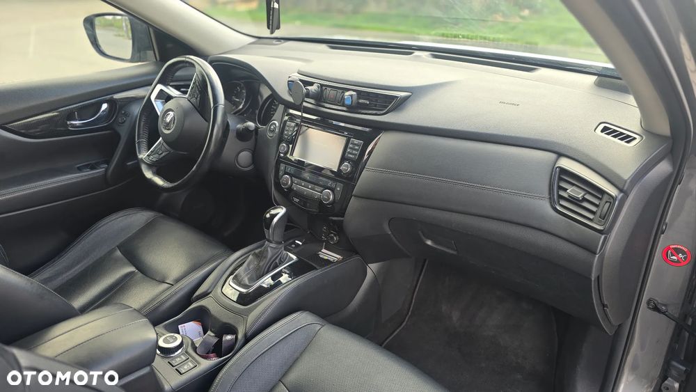 Nissan X-Trail 2.0 dCi Tekna Xtronic 4WD - 16