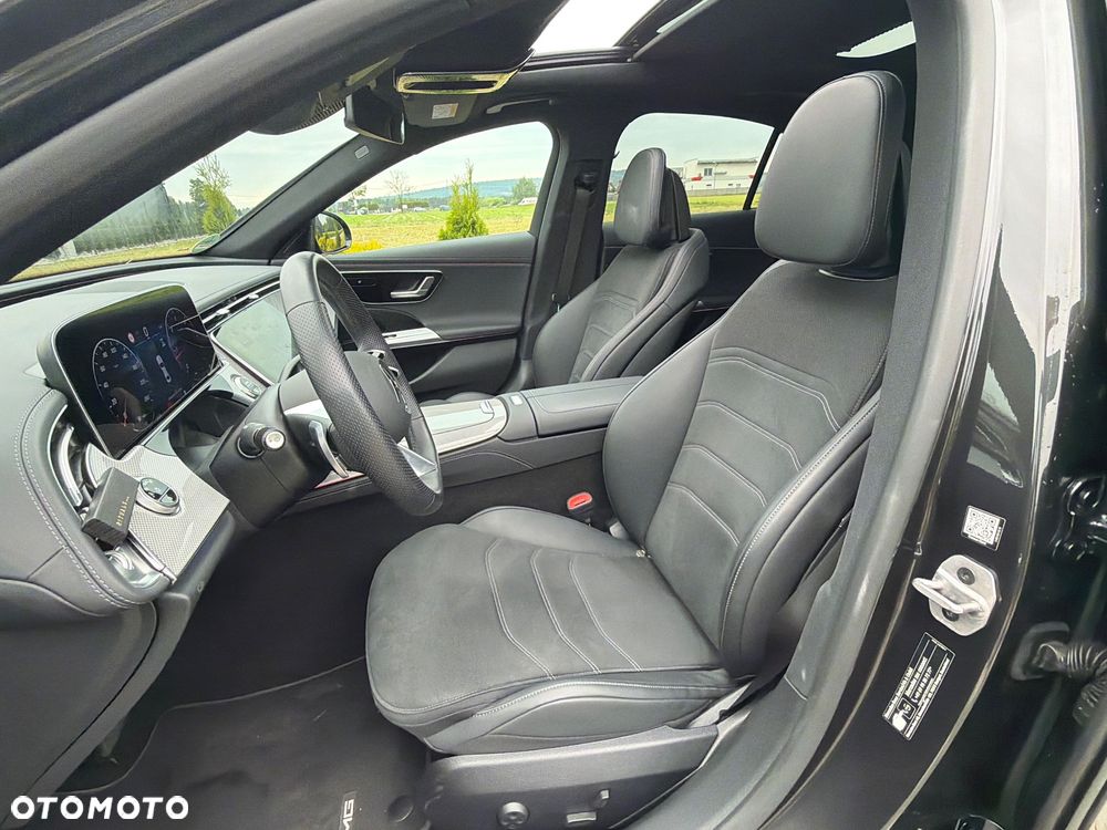 Mercedes-Benz Klasa E 220 d 4Matic 9G-TRONIC Edition AMG Line - 25