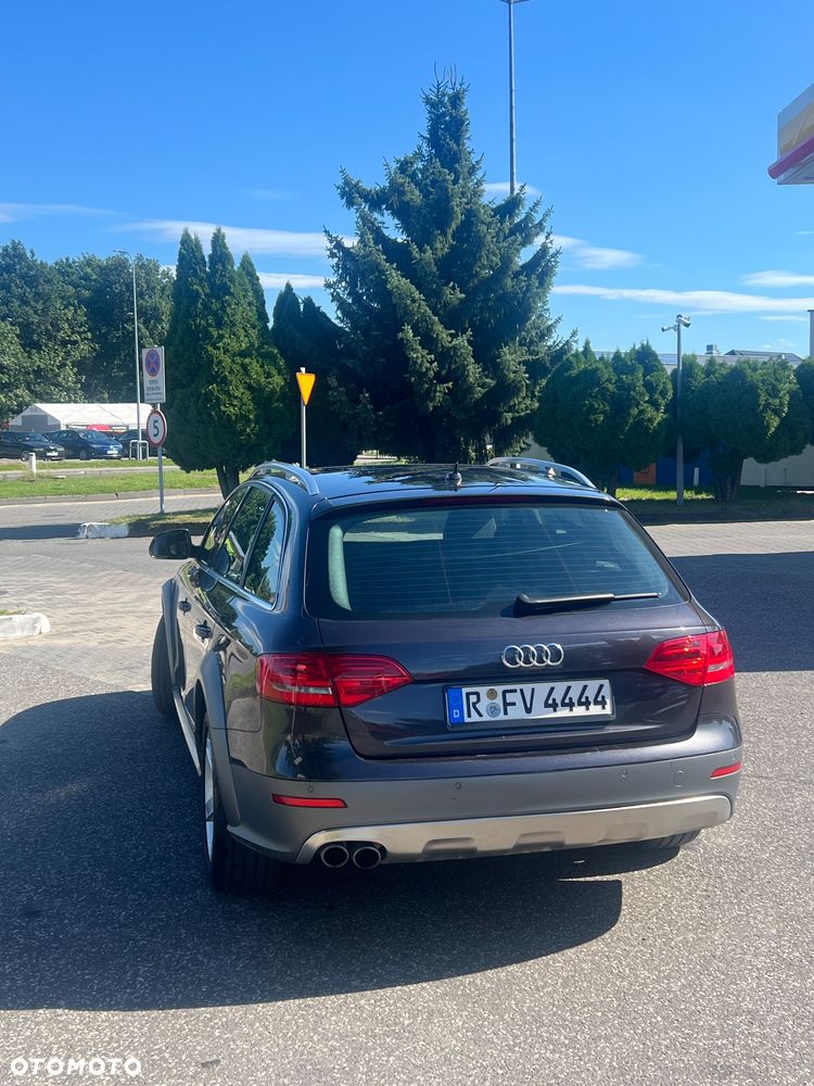 Audi A4 Allroad 2.0 TDI Quattro - 3
