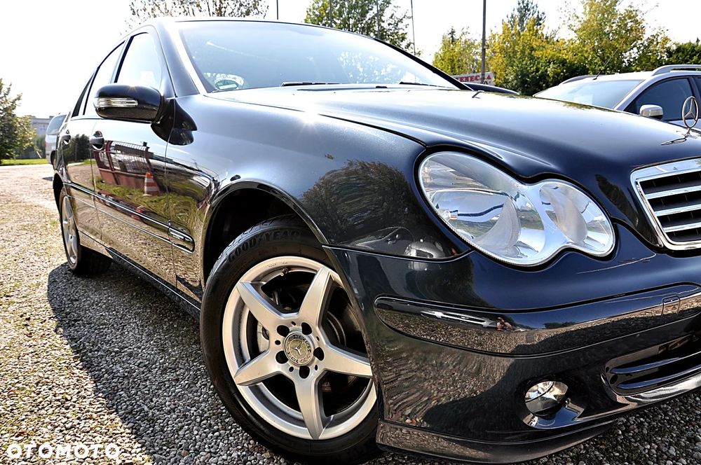 Mercedes-Benz Klasa C 200 Kompressor Automatik Classic Sport Edition + - 5