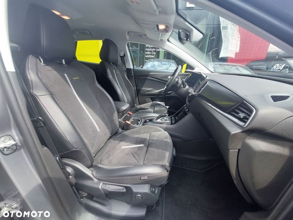 Opel Grandland 1.6 T PHEV 4x4 Ultimate - 12