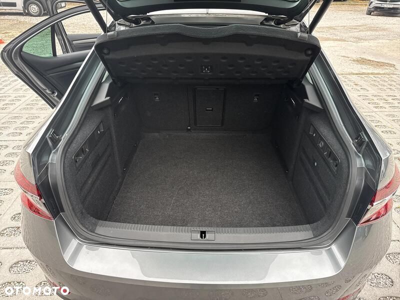 Skoda Superb 1.5 TSI Style DSG - 20