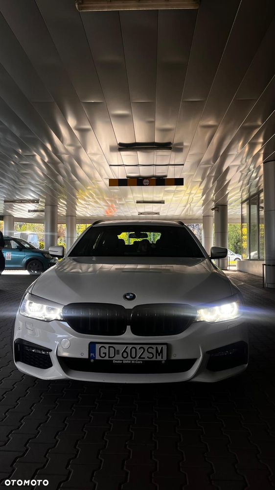 BMW Seria 5 520d - 27