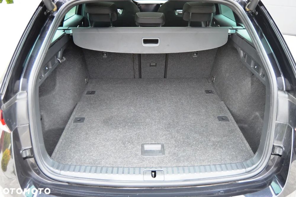 Skoda Octavia 1.5 TSI e-TEC DSG Sportline - 19