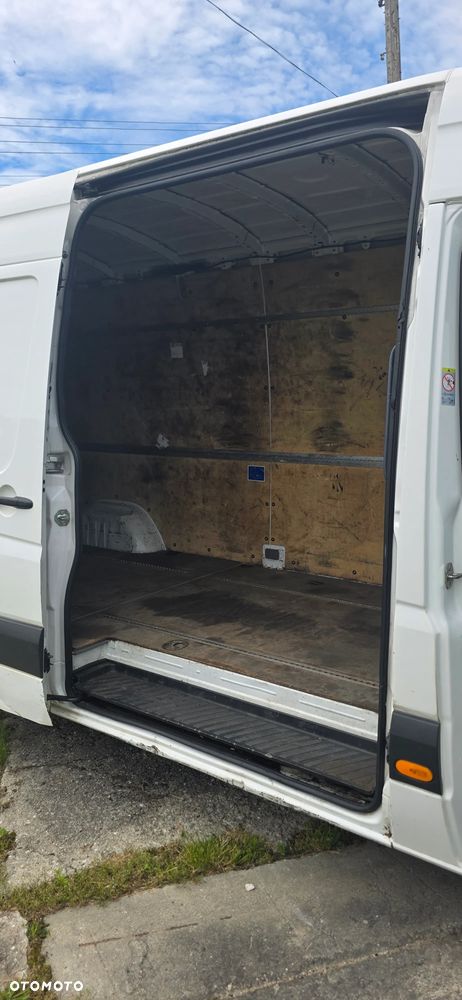 Volkswagen Crafter - 12