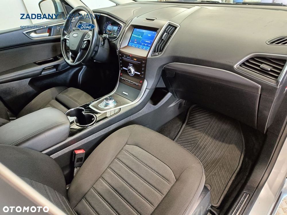 Ford S-Max - 16