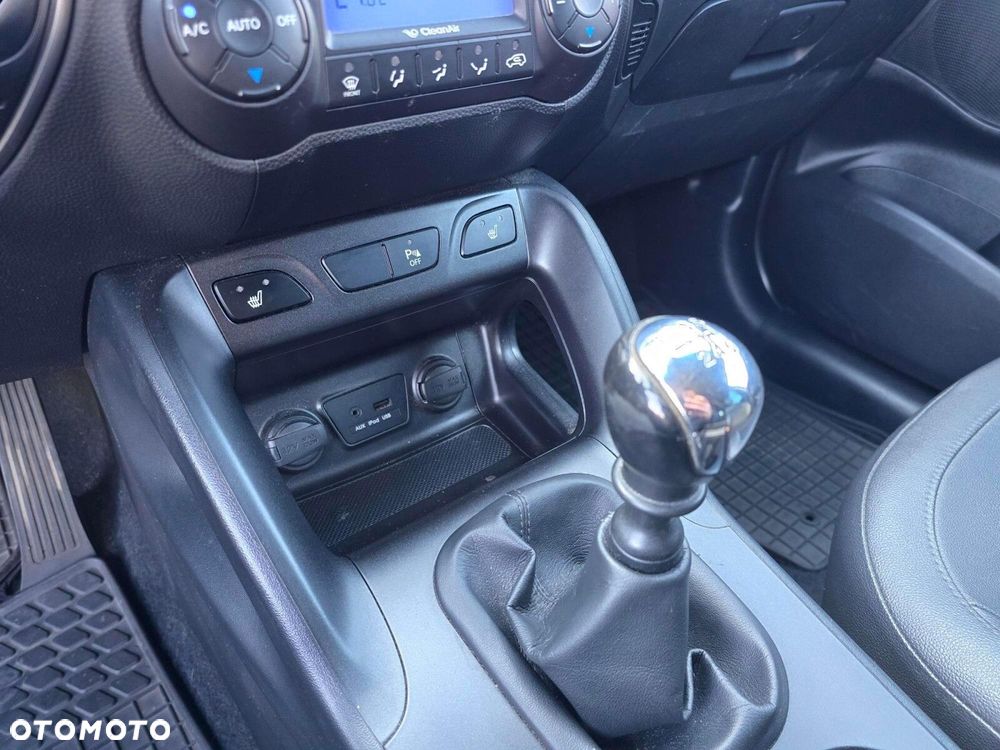 Hyundai ix35 1.7 CRDi Comfort 2WD - 21
