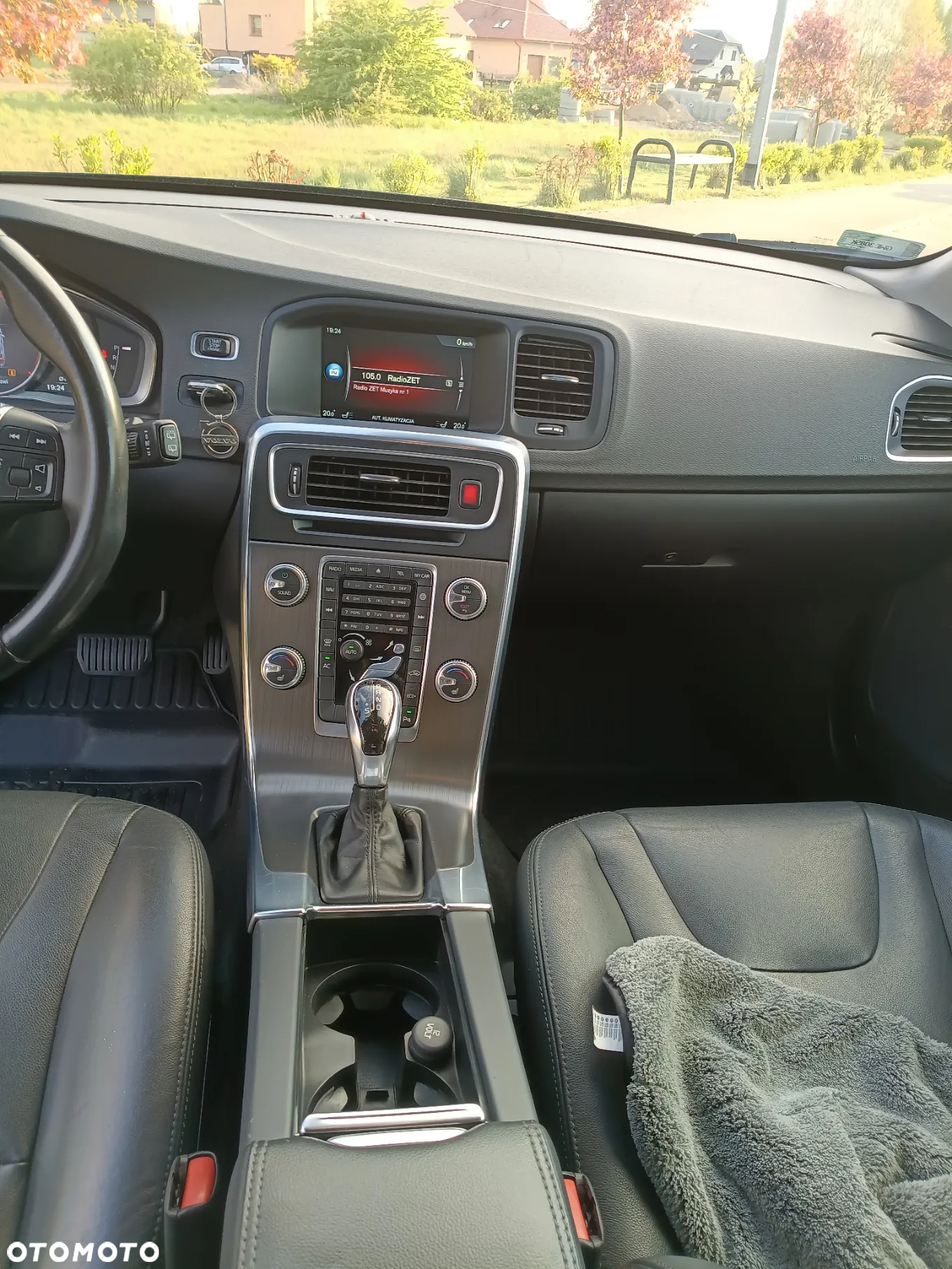 Volvo V60 D4 Drive-E Summum - 28
