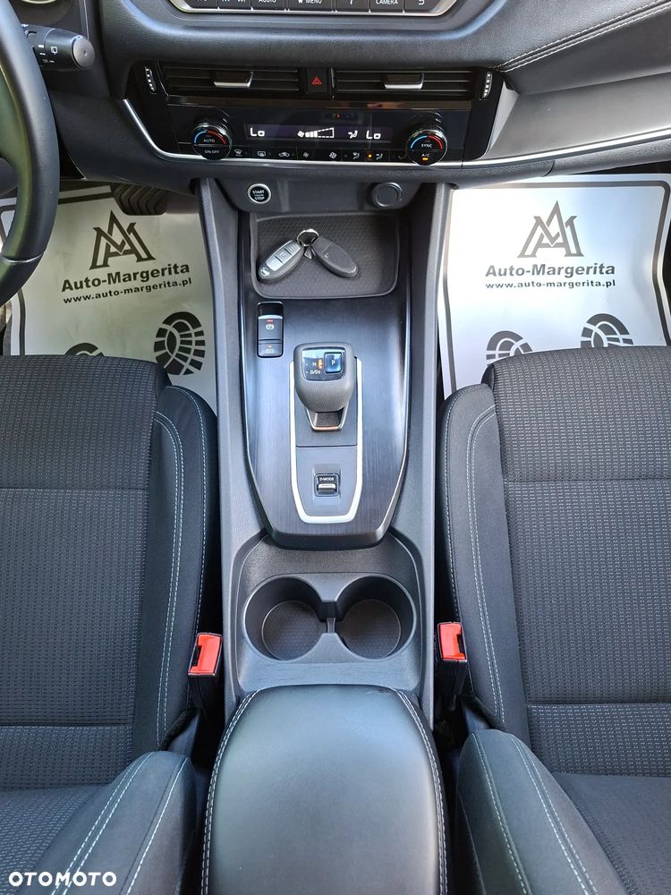 Nissan Qashqai 1.3 DIG-T MHEV Xtronic Tekna - 26