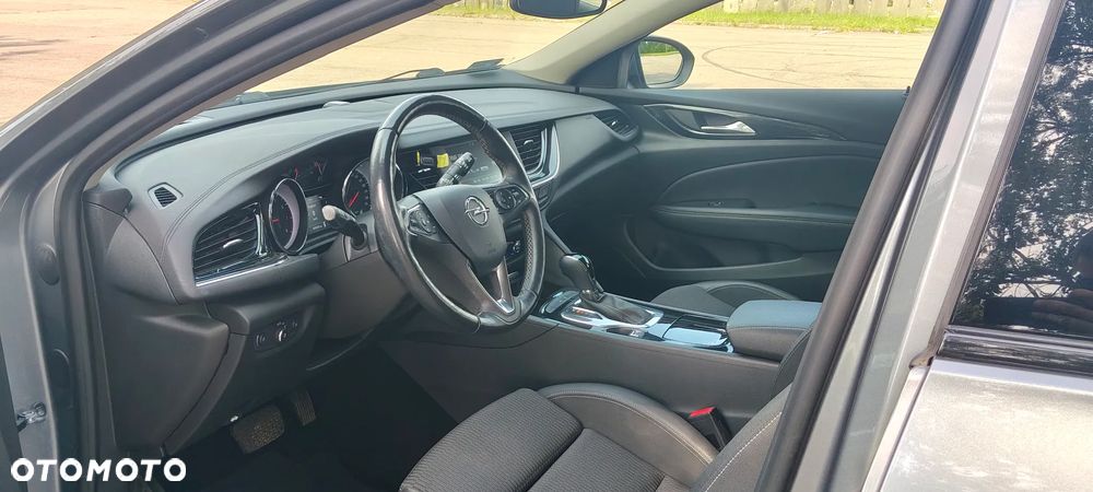 Opel Insignia 1.5 T Innovation S&S - 13