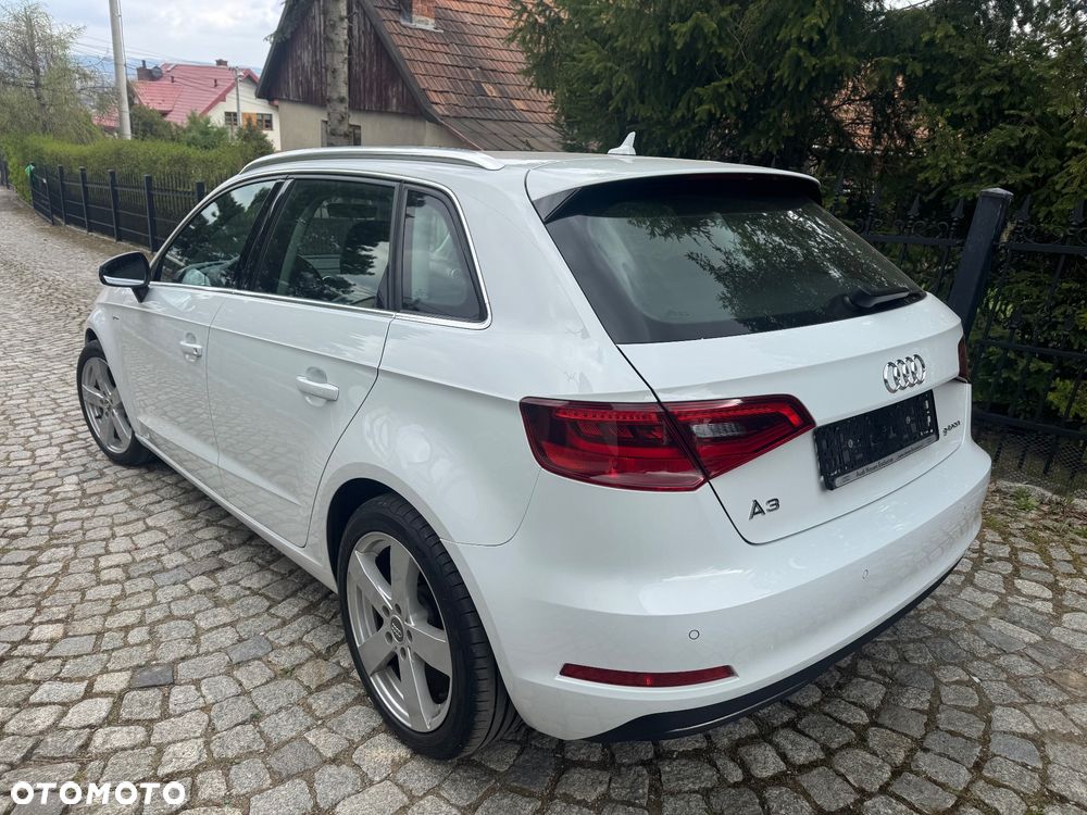 Audi A3 Sportback 1.4 TFSI g-tron S tronic design - 15