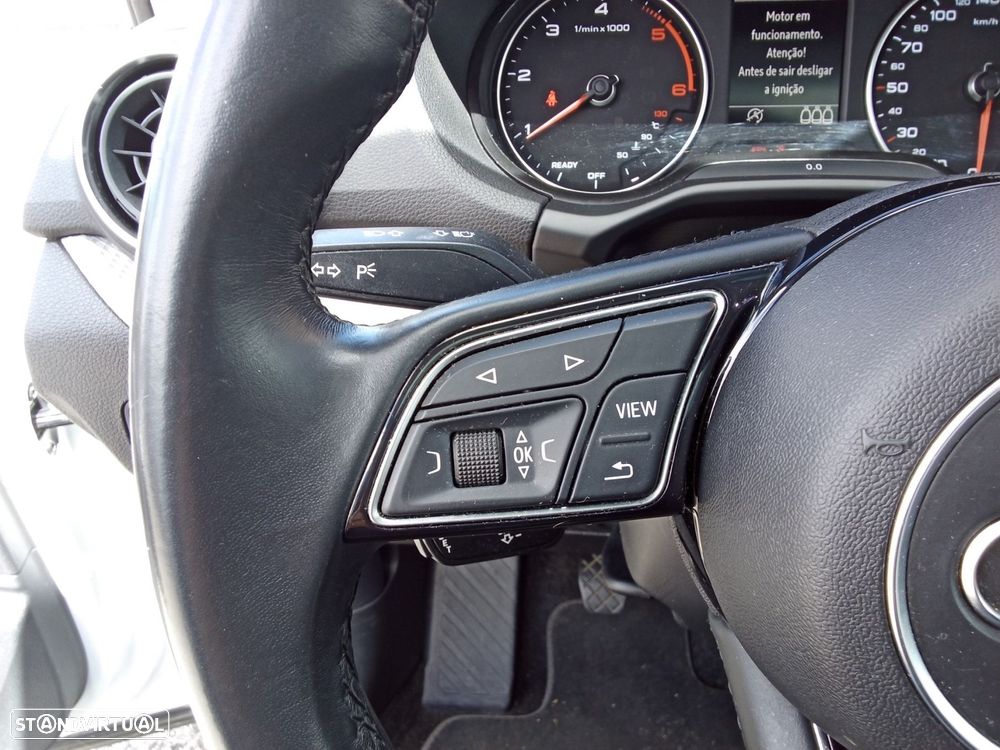 Audi Q2 30 TDI Advanced - 19