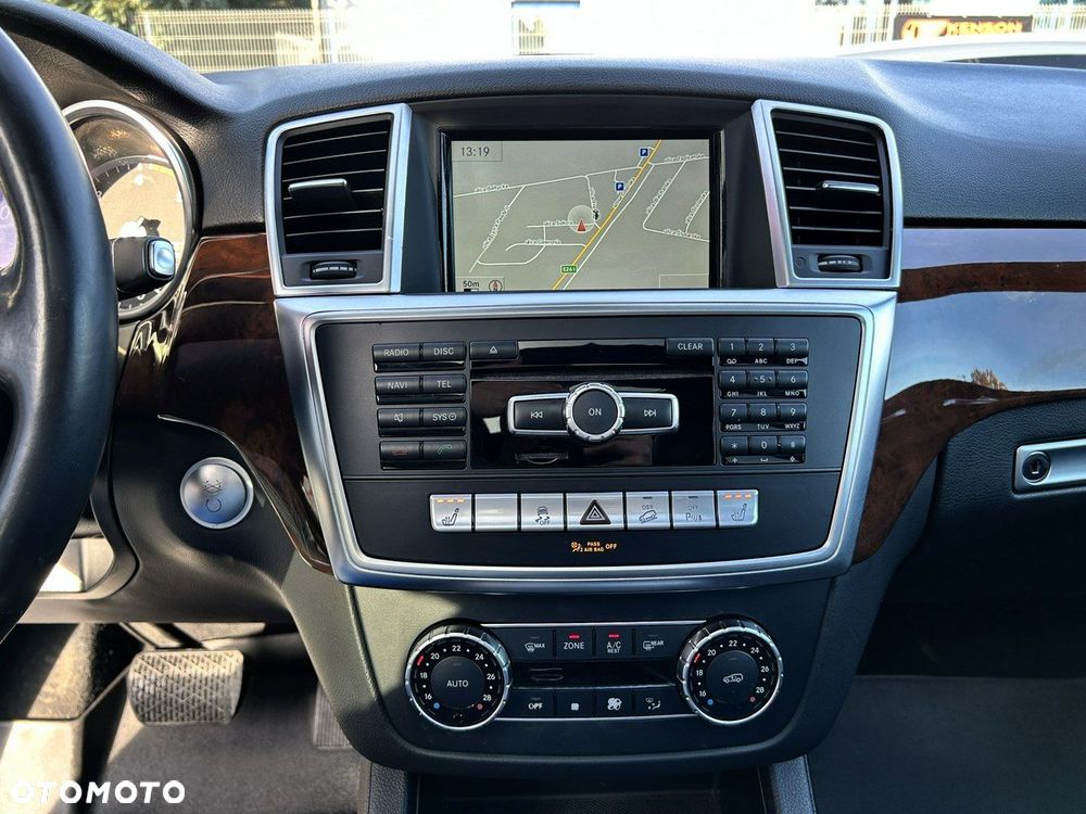 Mercedes-Benz ML - 20