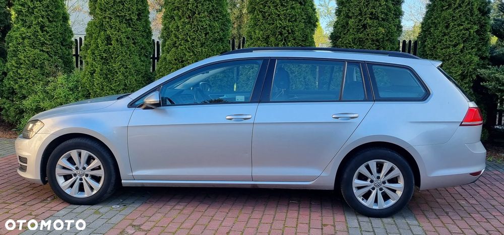 Volkswagen Golf 1.6 BlueTDI DSG Comfortline - 4