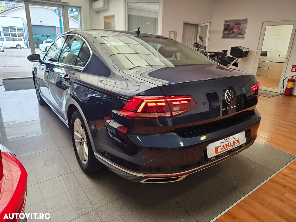 Volkswagen Passat 2.0 TDI DSG Highline - 6