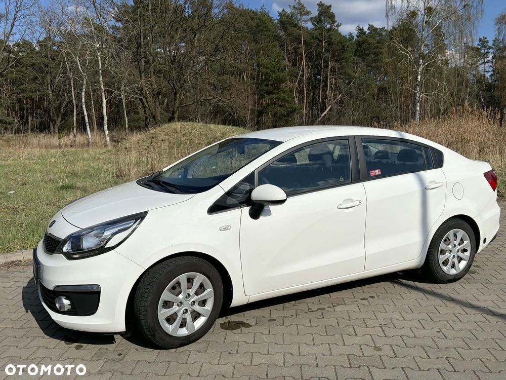 Kia Rio 1.2 M (klm) - 4