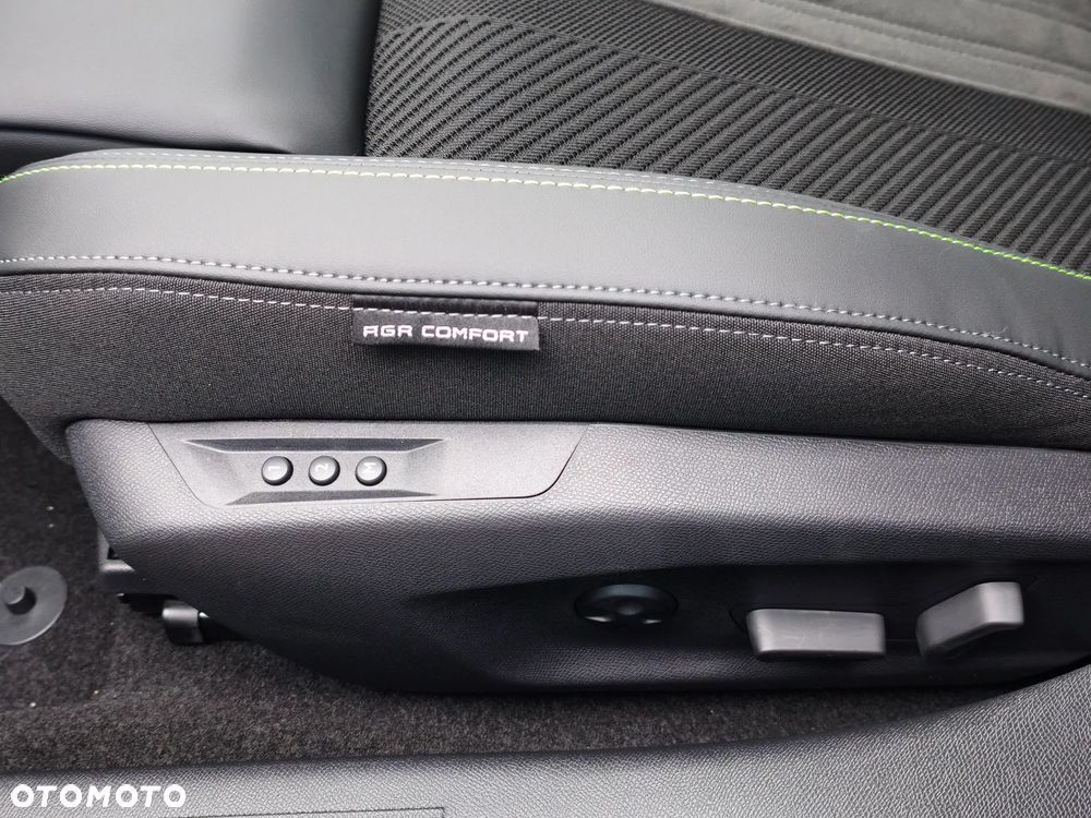 Peugeot 308 1.5 BlueHDi GT S&S EAT8 - 21