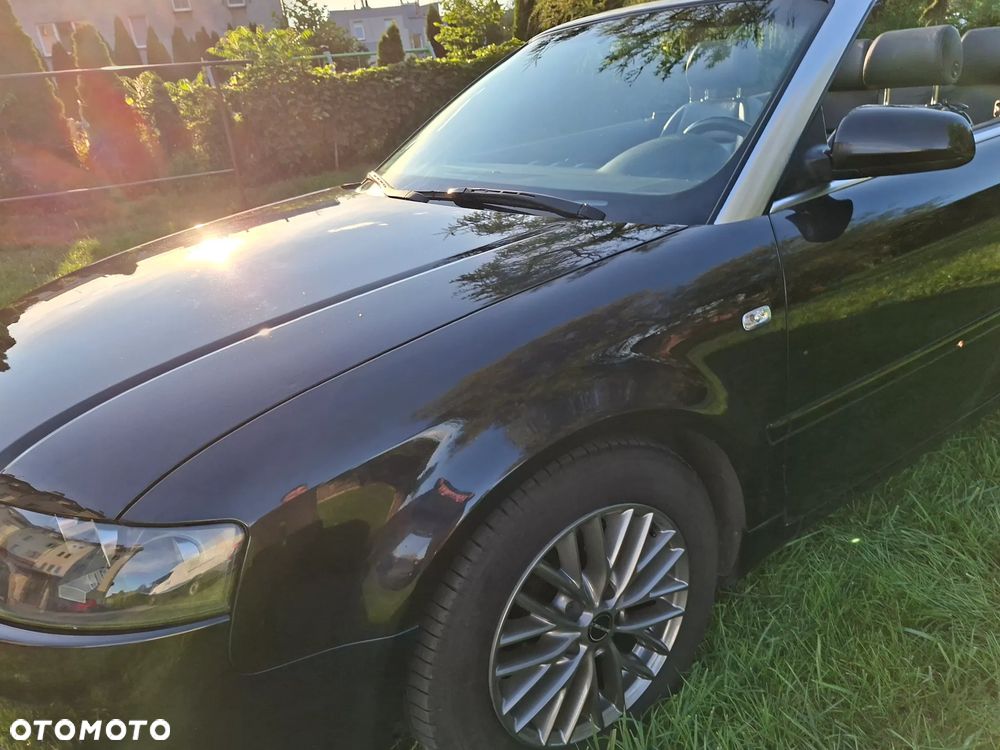 Audi A4 Cabrio 2.5 TDI - 25