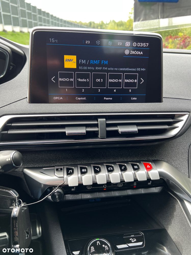 Peugeot 3008 1.5 BlueHDi GT S&S - 15