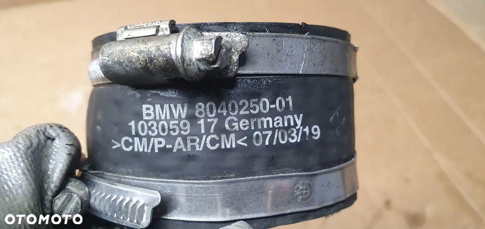 Łącznik dolot przepustnicy BMW M5 G30 F90 4.4 V8 8040250 - 5