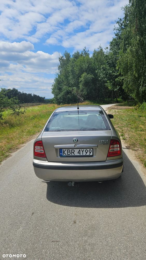 Skoda Octavia 1.6 Tour - 7