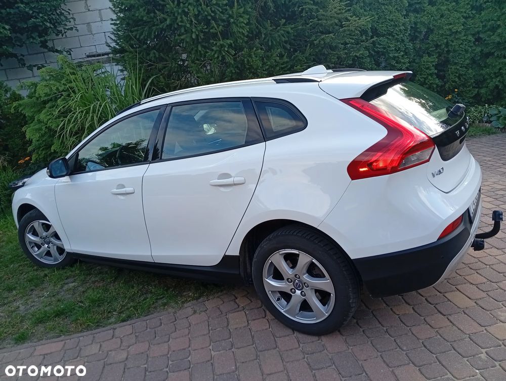 Volvo V40 D2 Momentum - 21