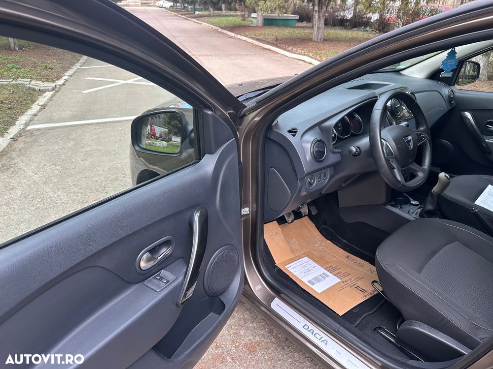 Dacia Logan 0.9 TCe Laureate - 11