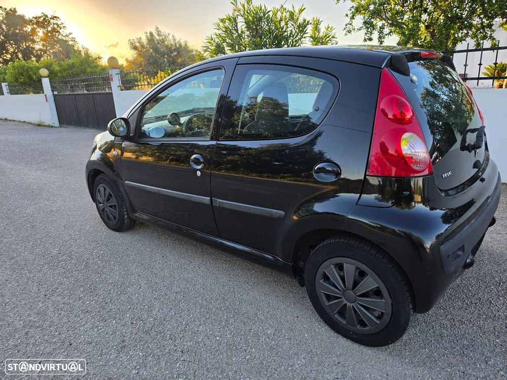 Peugeot 107 1.0 Trendy - 7
