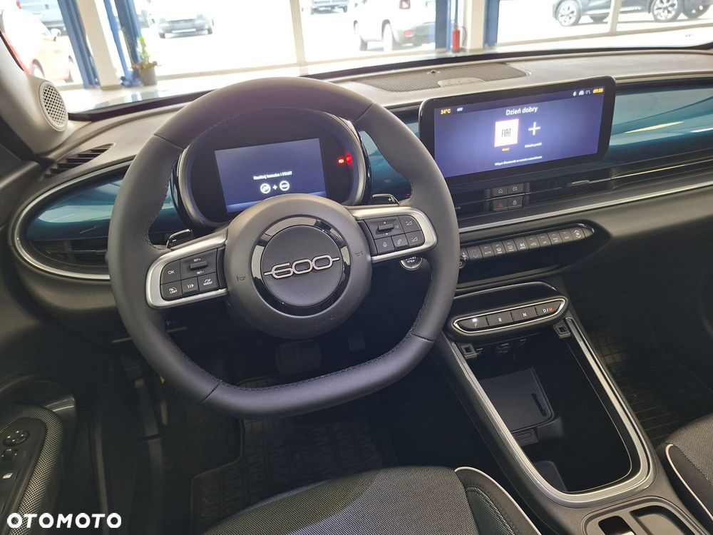 Fiat 600 1.2 Turbo Icon eDCT - 7