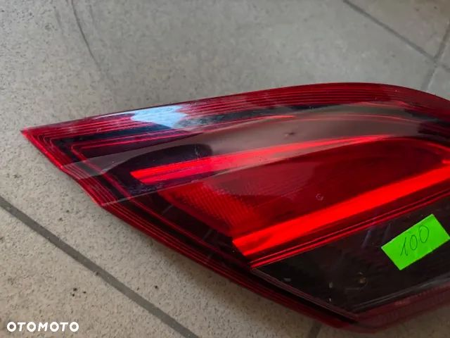 LAMPA TYŁ LEWA OPEL CORSA E HB 39012623 - 2