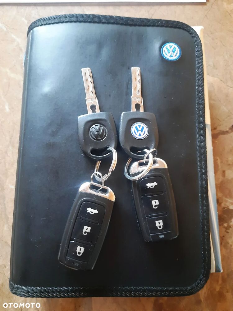 Volkswagen Passat 1.6 GL - 38