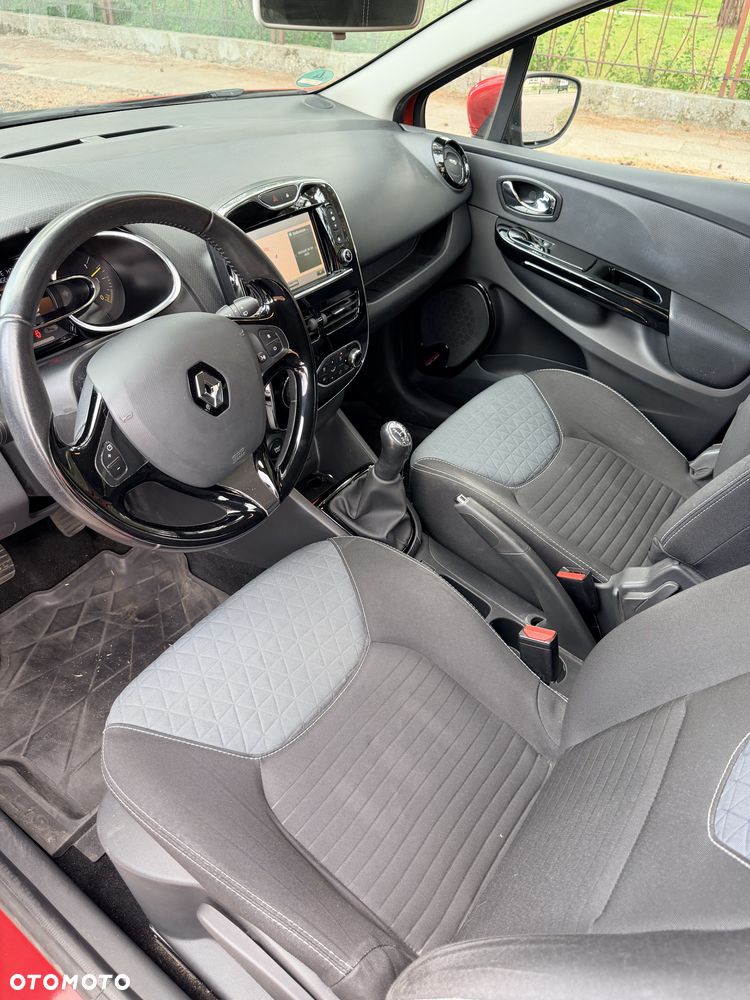 Renault Clio - 15
