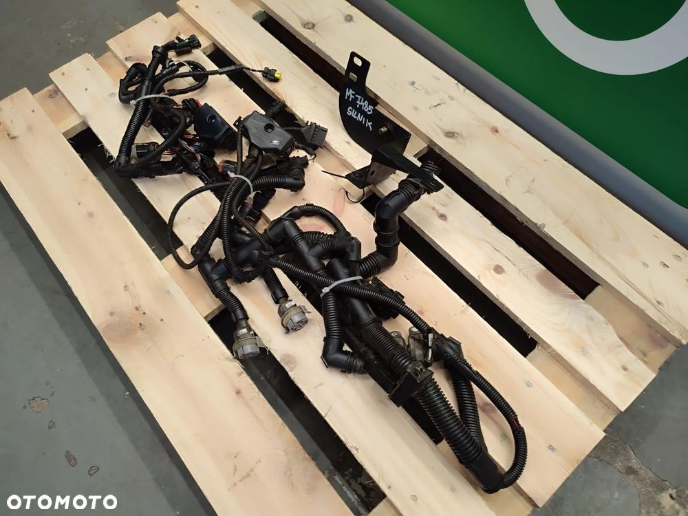 Wiązka elektryczna silnika V836866955 Massey Ferguson 7485 - 2