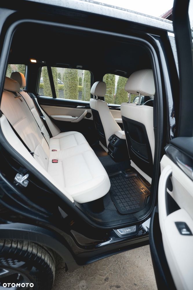 BMW X3 xDrive28i xLine - 20