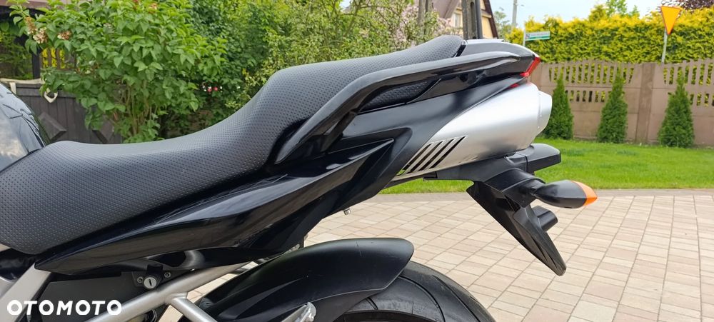 Yamaha FZ - 36
