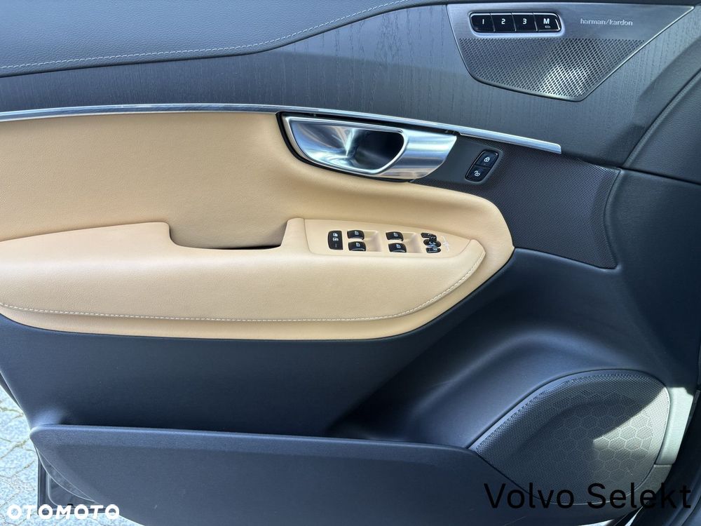 Volvo XC 90 - 17