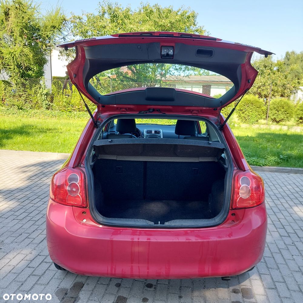 Toyota Auris 2.2 D-4D D-CAT - 5