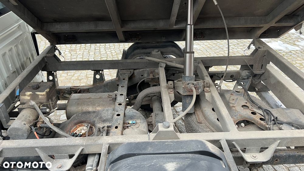 Isuzu D-MAX KIPER 4x4 wywrotka - 20